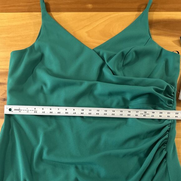 Betsy Adam Knee Length Dress. 22W. Green. Sleeveless. Stretch. Spaghetti Straps - Picture 6 of 12